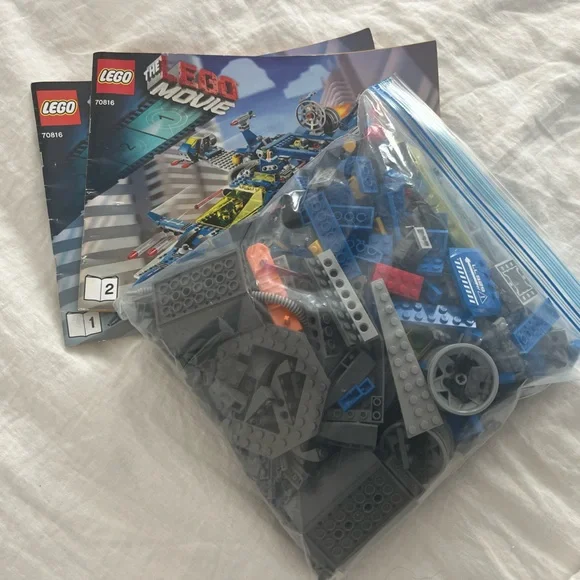 The Lego Movie Benny’s Spaceship 70816 Complete Set No Box